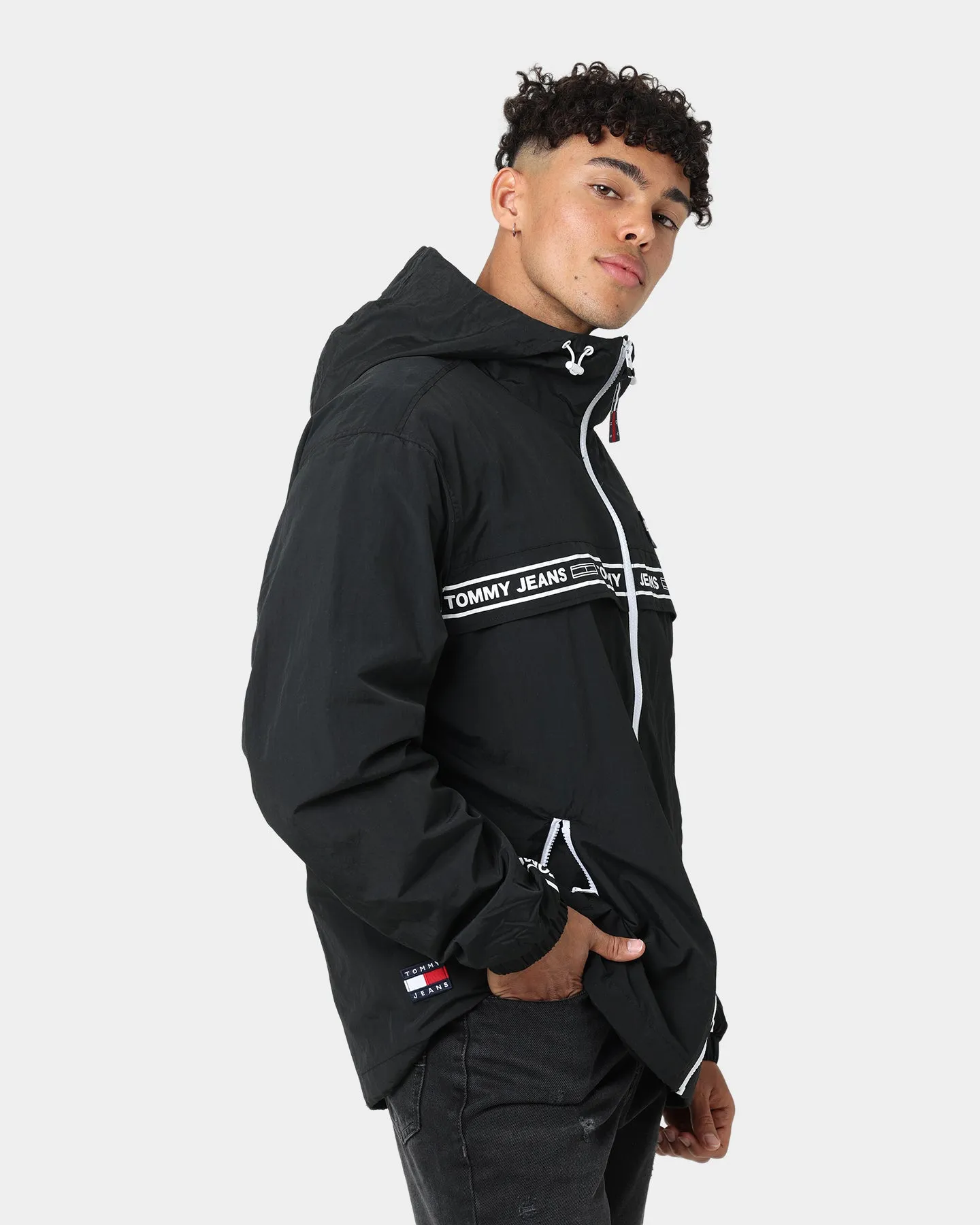 Tommy Jeans TJM Chicago Tape Windbreaker Black