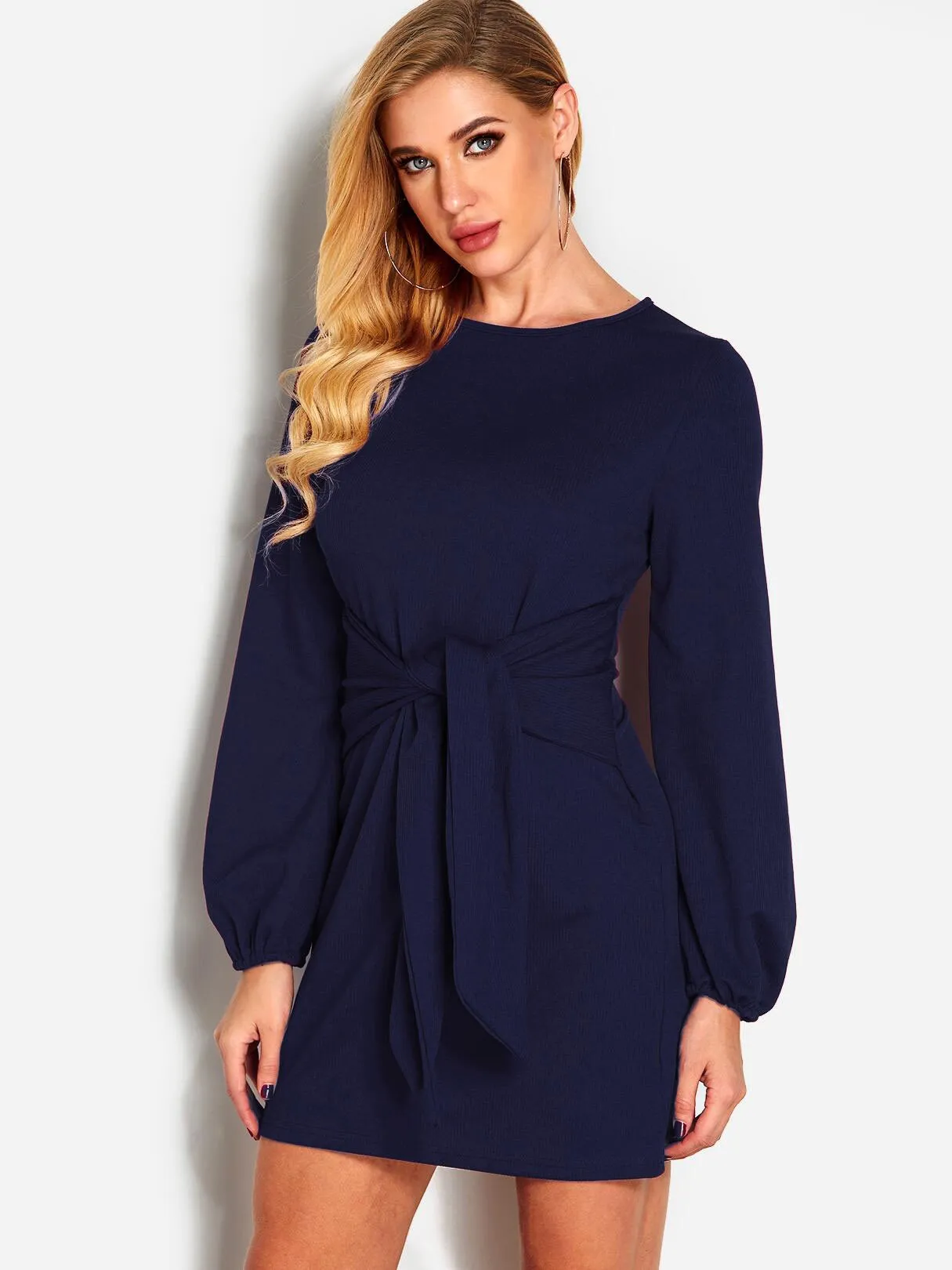 Wholesale Round Neck Long Sleeve Self-Tie Casual Dress