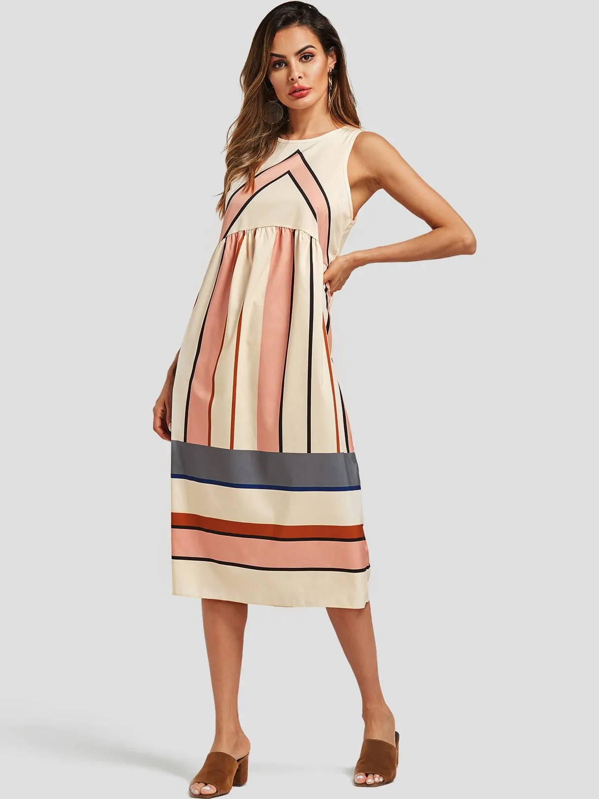 Wholesale Round Neck Sleeveless Stripe Casual Dresses