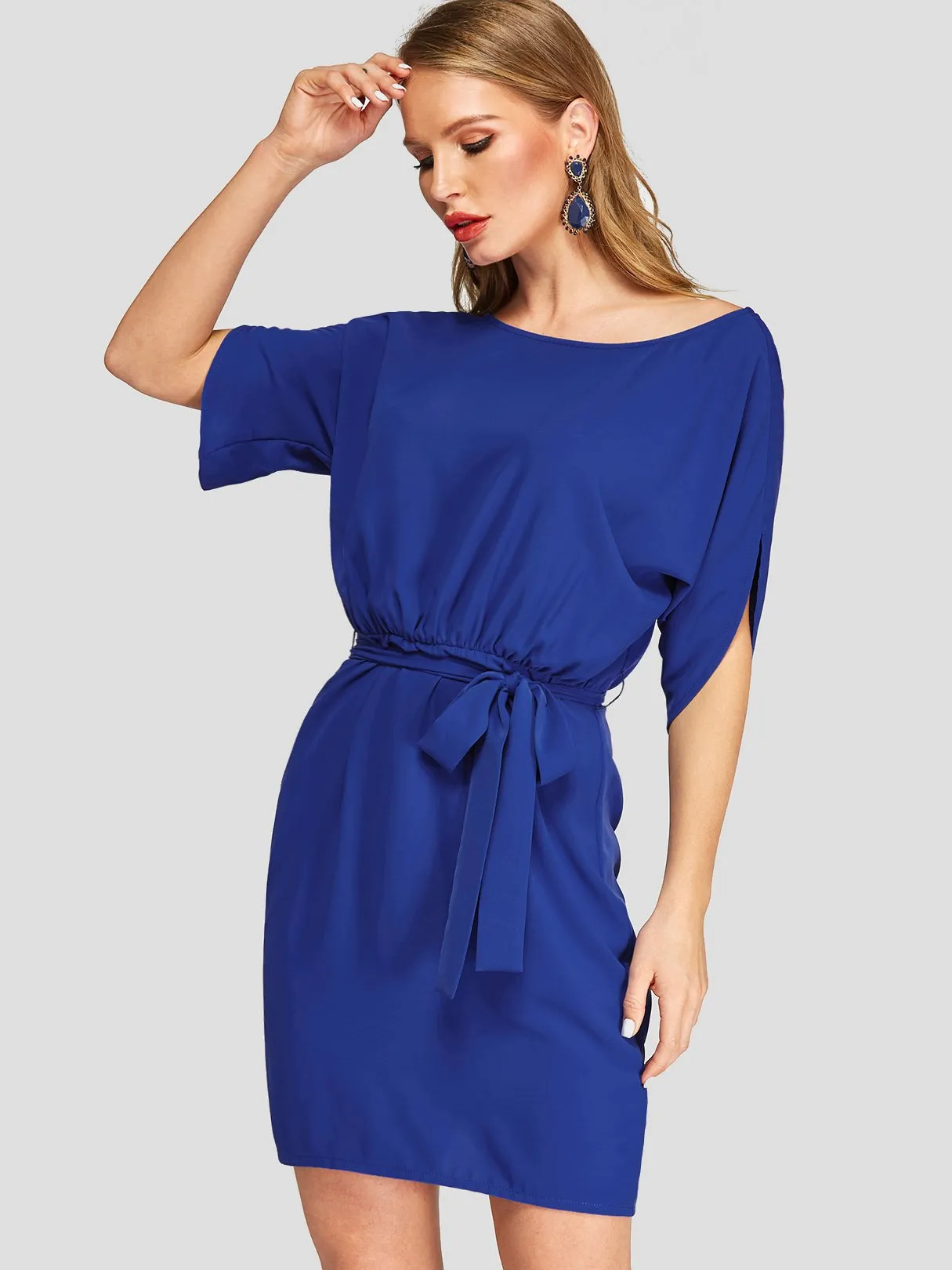 Wholesale Royal Blue Round Neck Half Sleeve Plain Belt Casual Dress