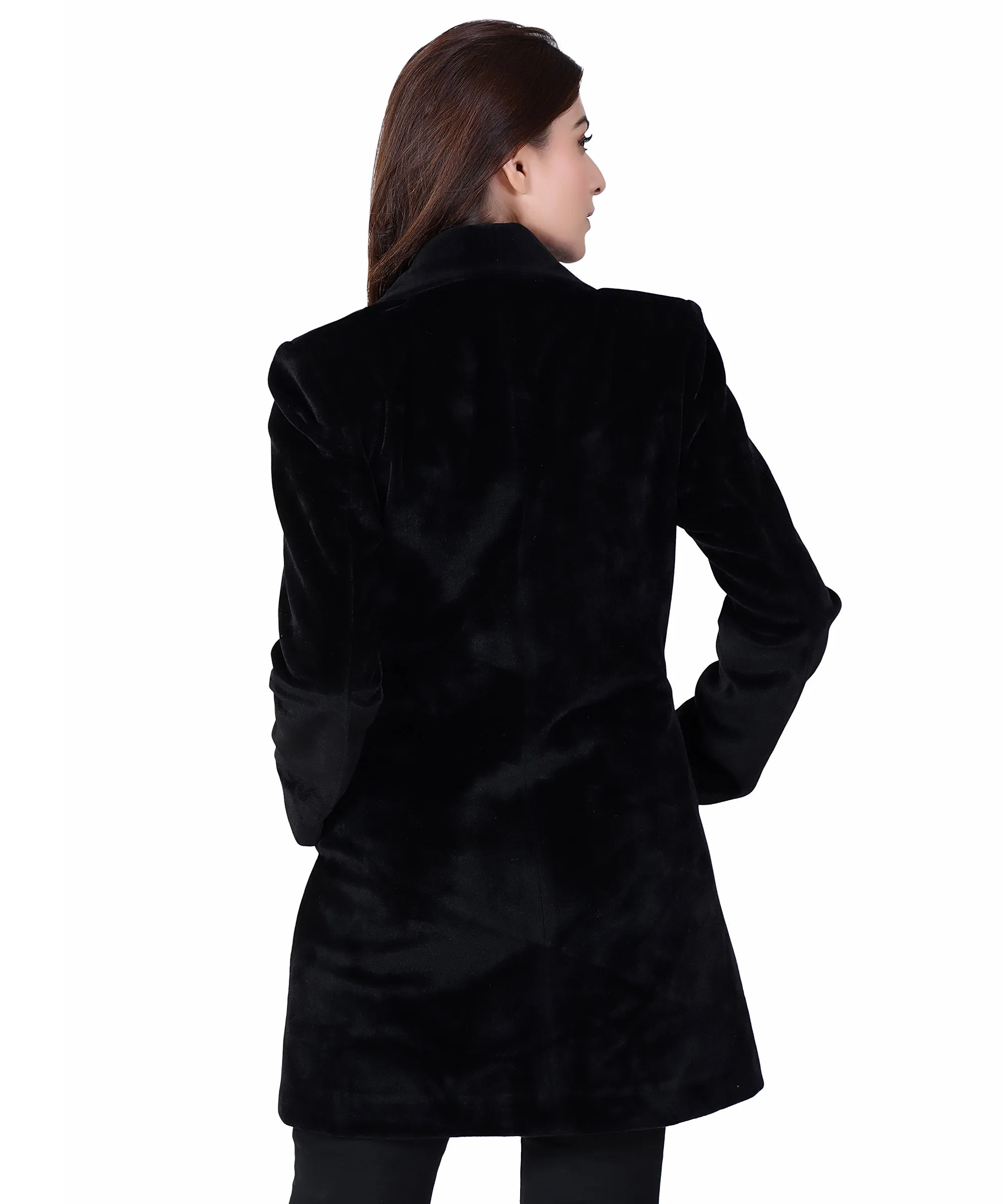 Women Formal Winter Wear Collared Neck Full Sleeve Blazer