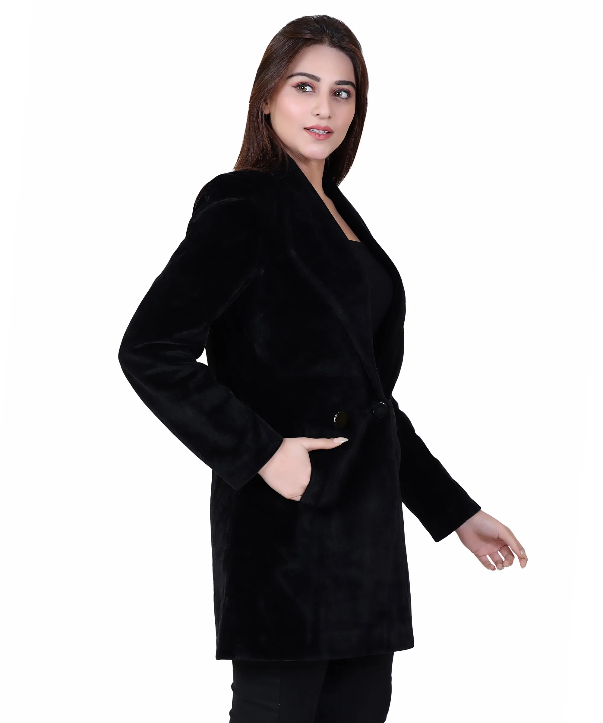 Women Formal Winter Wear Collared Neck Full Sleeve Blazer